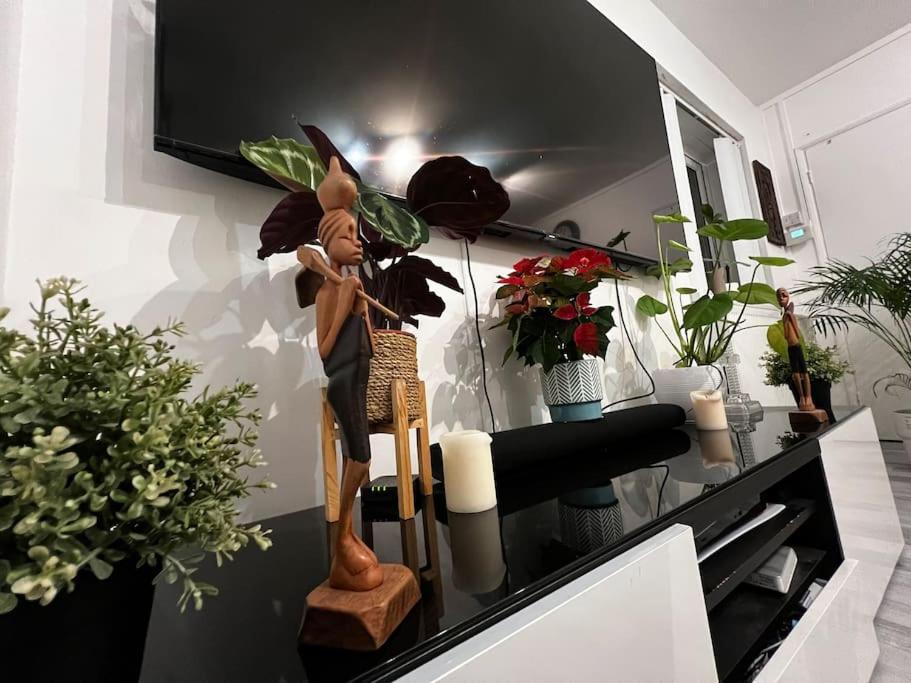 1-Bed Flat With Fast Wi-Fi In Prime Location 15Mins From Central Londres Exterior foto