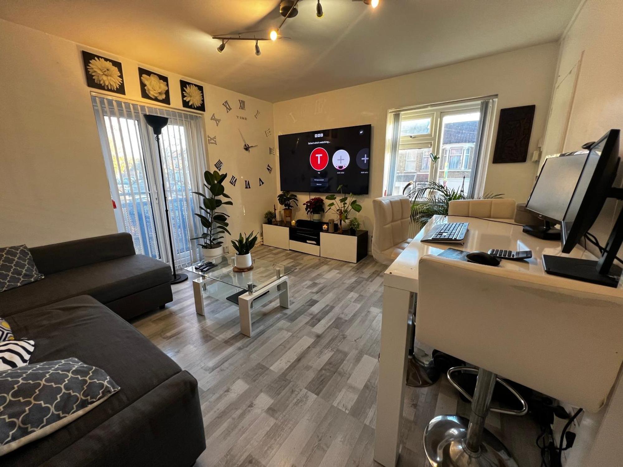1-Bed Flat With Fast Wi-Fi In Prime Location 15Mins From Central Londres Exterior foto
